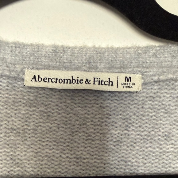 Abercrombie & Fitch Light Gray Women's Cardigan - Picture 3 of 6